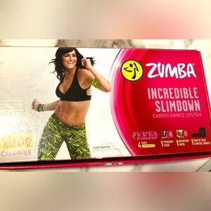 Zumba Incredible Slimdown Cardio Dance System 4dvd’s 1Prg. 1Nut Guides 1Pair sli